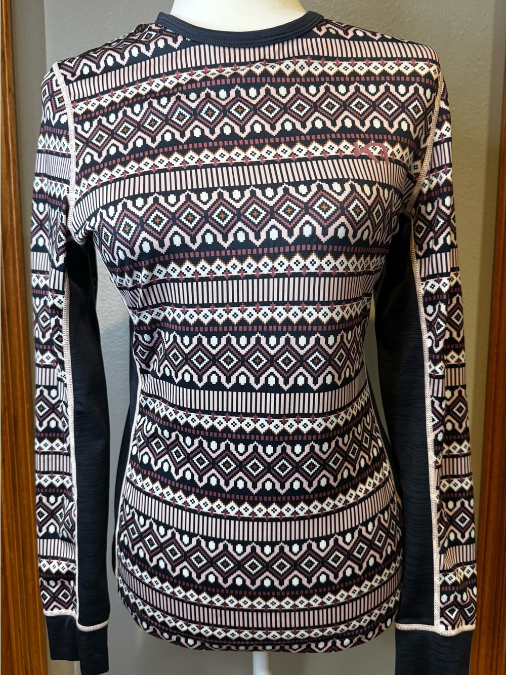 Kari Traa Women's Long-Sleeve Patterned Top - Navy & Pink